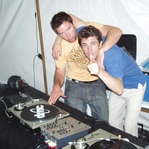 Profile Picture of Richard Cridland (@honeyman07) on Myspace