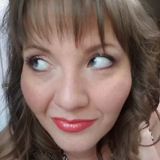 Profile Picture of Denielle Carpino (@quirky.carp) on Facebook