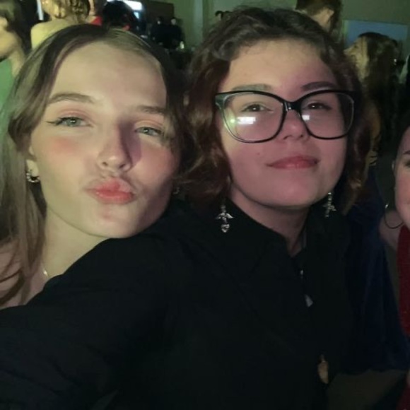 Profile Picture of Shay Groelle (@shanegroelle) on Poshmark