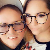 Profile Picture of Jennifer Applegate (@jenapplegate) on Tiktok