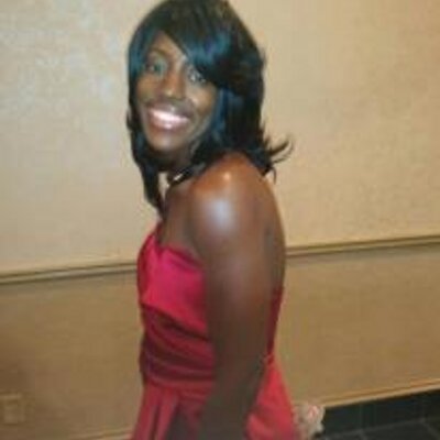 Profile Picture of Shauna Browne (@ShaunaBrowne) on Twitter