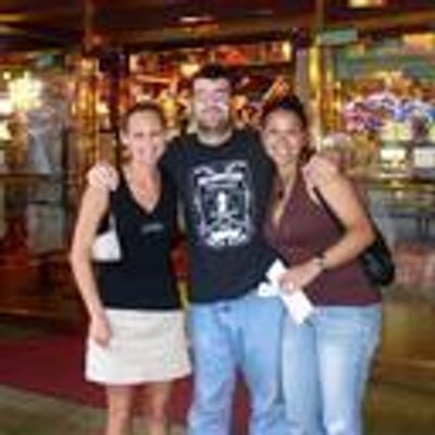 Profile Picture of Claudia Wong (@claudiawong15) on Twitter