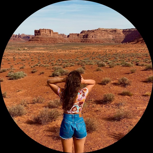 Profile Picture of Grace Plimpton (@grace_plimpton) on Poshmark