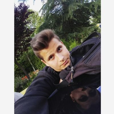Profile Picture of Aaron Alonso (@AaronAlonso94) on Twitter