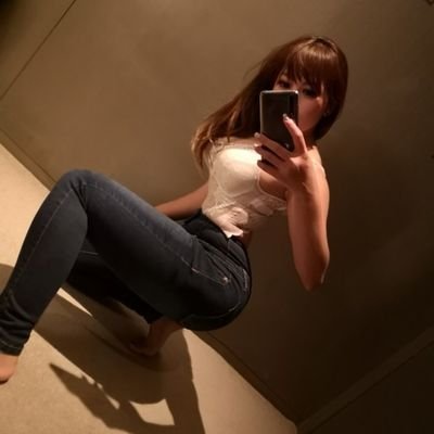 Profile Picture of Jessica Coco (@jessicacoco12) on Twitter