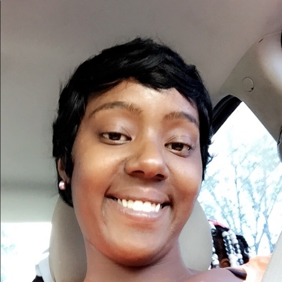 Profile Picture of Alexandria Mccullum (@alexrenee94) on Poshmark