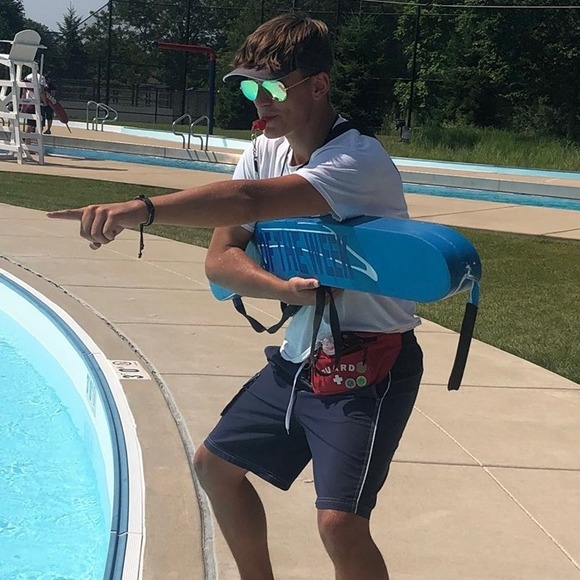 Joshua Huetter - Poshmark Profile Picture of Joshua Huetter (@httrjoshua) on Poshmark