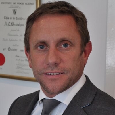 Profile Picture of Andrew Bradshaw RTC (@mr_waterproofer) on Twitter