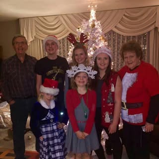 Profile Picture of Mona Swanson (@swanson.mona) on Instagram