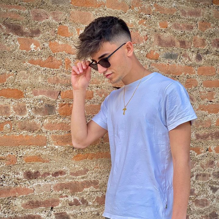Profile Picture of Alessandro Borotti (@_alessandroborotti_) on Tiktok