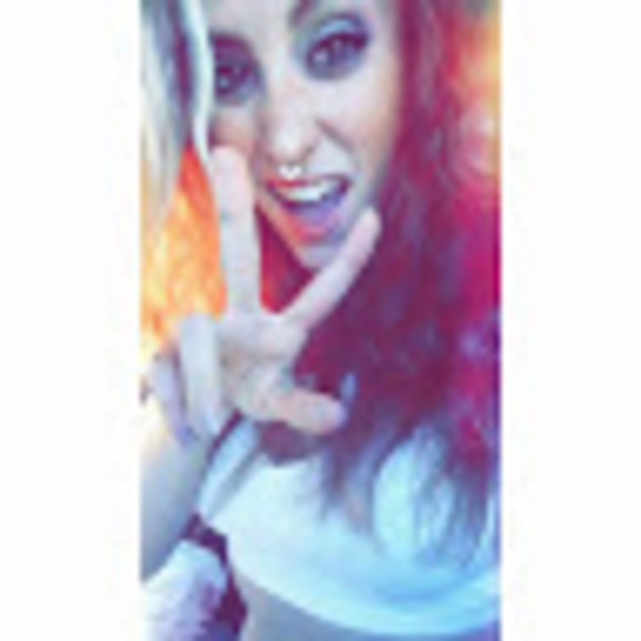 Mesher Tretton - Poshmark Profile Picture of Mesher Tretton (@mesherofsociety) on Poshmark