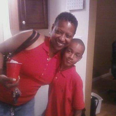 Profile Picture of Simone Green (@ClabesMom) on Twitter