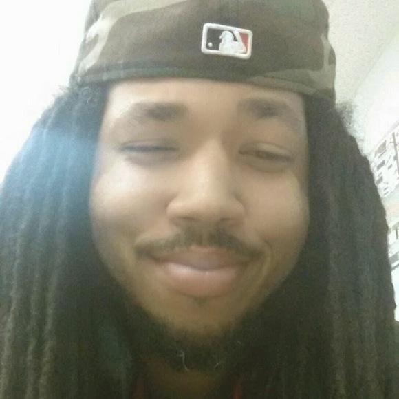 Profile Picture of Adam Morrow (@adam_kamau) on Poshmark
