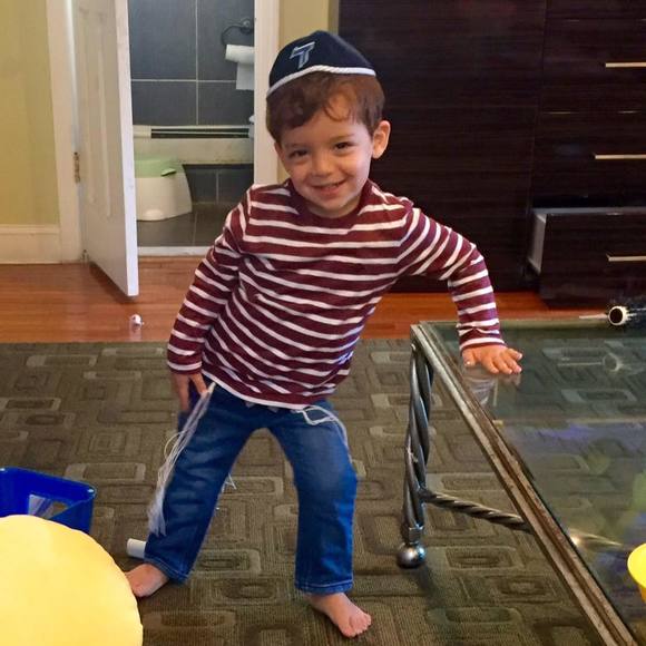 Profile Picture of Sophia Chrem-sasson (@sosasson) on Poshmark