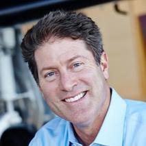 Profile Picture of Robert DeLaurentis (@flyingthrulife) on Twitter