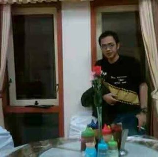 Profile Picture of Andy Gondronk Ndoy (@andy.gondronk.16) on Facebook