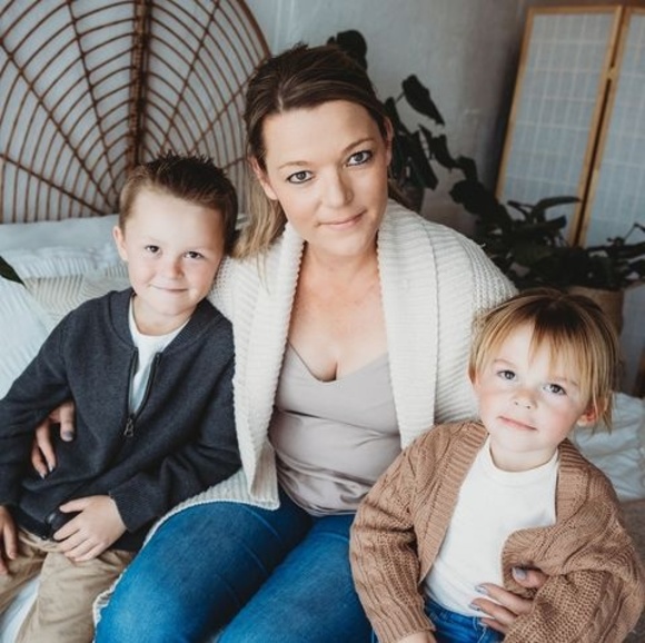 Profile Picture of Jess Cossins (@jesscossins) on Poshmark