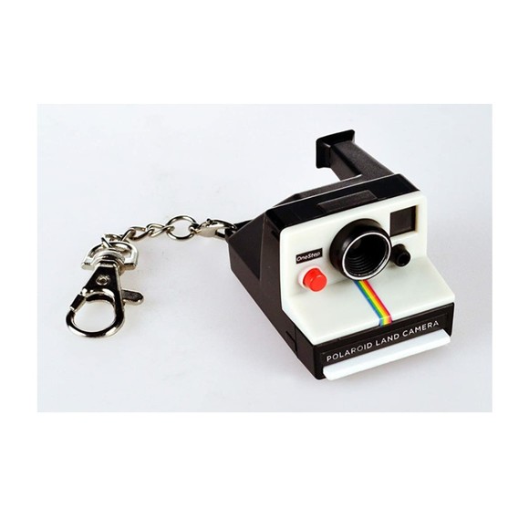 Profile Picture of Tanya Mark guest (@tanya5deals) on Poshmark