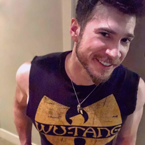 Profile Picture of Jon Jay (@jonjacobsla) on Poshmark