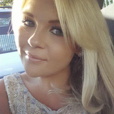 Profile Picture of Amy'Louise (@AmyLouiseWalden) on Twitter