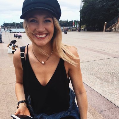 Profile Picture of Emily Simons (@emilysimons_5) on Twitter