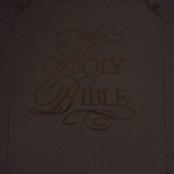 Profile Picture of Teresa Treadaway (@treadaway) on Poshmark