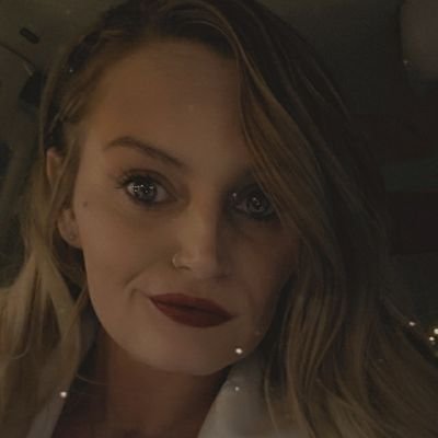 Profile Picture of Tanya Huffman (@lanatanya1986) on Twitter