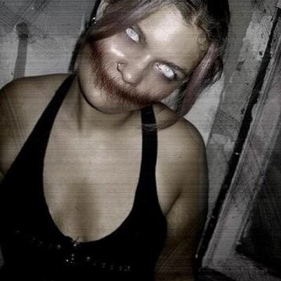 Profile Picture of Amanda Fintel (@PureEvil37) on Twitter