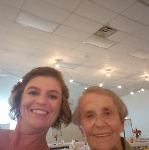 Profile Picture of Joanna Foster (@nanna_20) on Poshmark