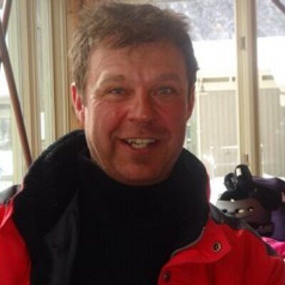 Profile Picture of Mike Elms (@Elmsy25) on Twitter