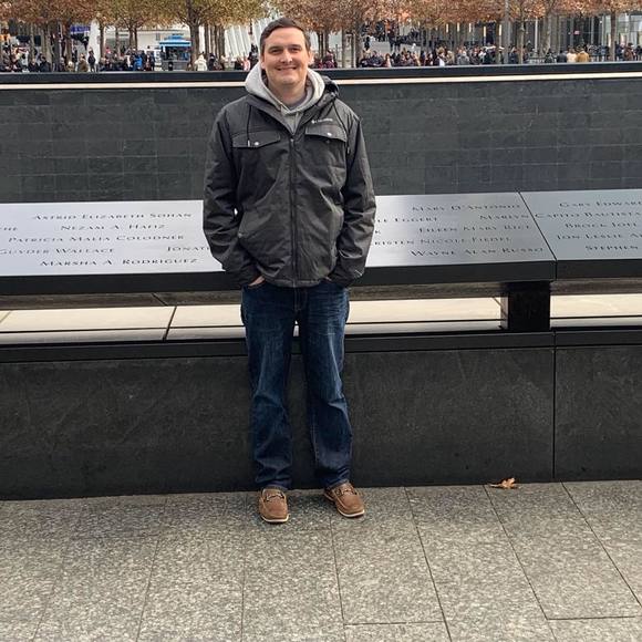 Profile Picture of Dustin Carter (@dc02142) on Poshmark