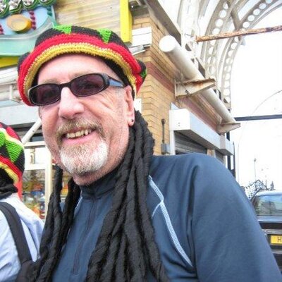 Profile Picture of Michael Vickers (@GeniusMichaelV) on Twitter