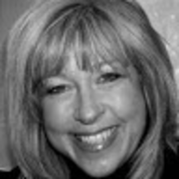 Profile Picture of Tracy Beckmann (@tracy_beckmann) on Poshmark