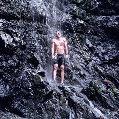 Profile Picture of Alexander Zambrano (@alevany007) on Twitter