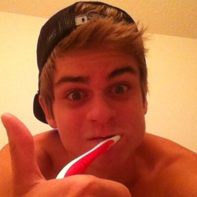 Profile Picture of Adam Tompkins (@adamtompkins) on Twitter