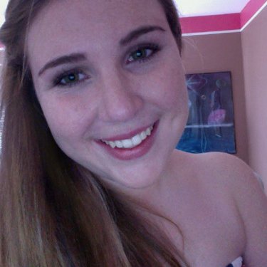 Profile Picture of Katelyn Moore (@MissK8lyn) on Twitter