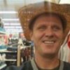 Profile Picture of Michael Luchansky (@Luchansky85) on Twitter