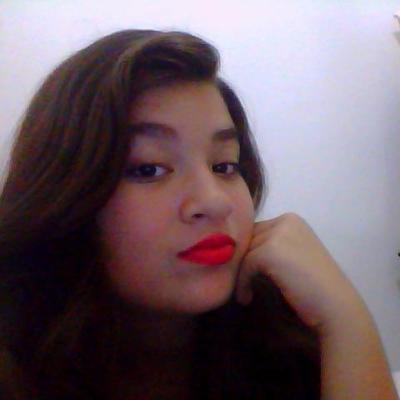 Profile Picture of Julia Besson (@jujubaranger) on Twitter