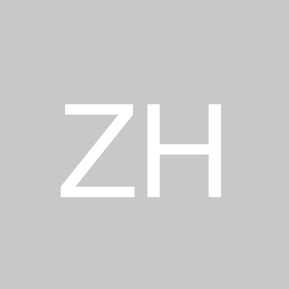 Profile Picture of Zaneta Hunter (@zaneta25) on Poshmark