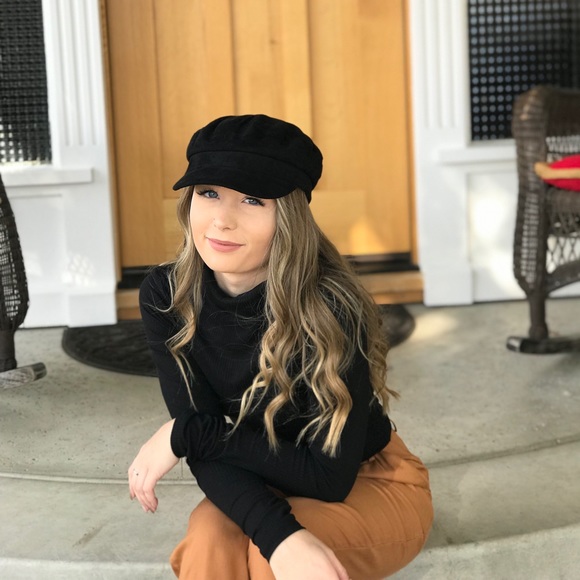 Profile Picture of Lexie Arganbright (@lexieeee10) on Poshmark