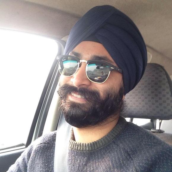 Profile Picture of Tarvinder Singh (@artesiatarry) on Poshmark