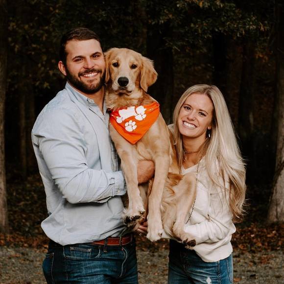 Profile Picture of Stefani Adams (@sadams04) on Poshmark