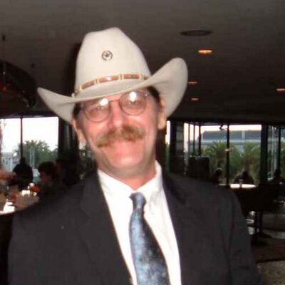 Profile Picture of Ted R Wozniak (@trwozniak) on Twitter