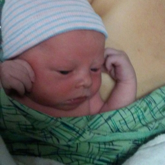 Profile Picture of Adriana Senra (@senra_xo) on Poshmark