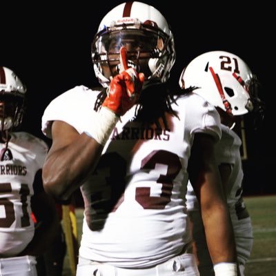 Profile Picture of Aaron Mcfadden (@Dreadheada33) on Twitter