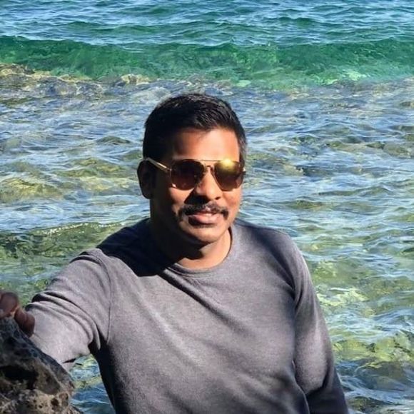 Profile Picture of Ebin Paul (@ebin71089) on Poshmark