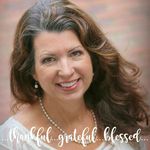 Profile Picture of Kim Kempf (@buttonberrydesigns) on Instagram