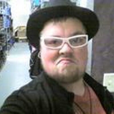 Profile Picture of Michael Pickerd (@MidwestxMike) on Twitter