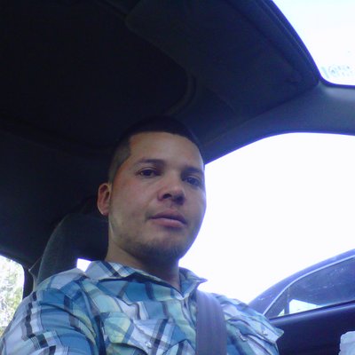 Profile Picture of Carlos Ortiz (@damarys_starr) on Twitter