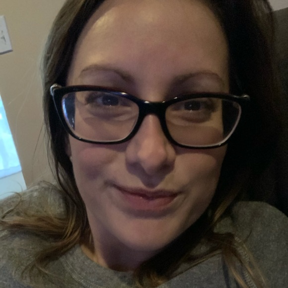Profile Picture of Whitney Waugh (@wwaugh08) on Poshmark